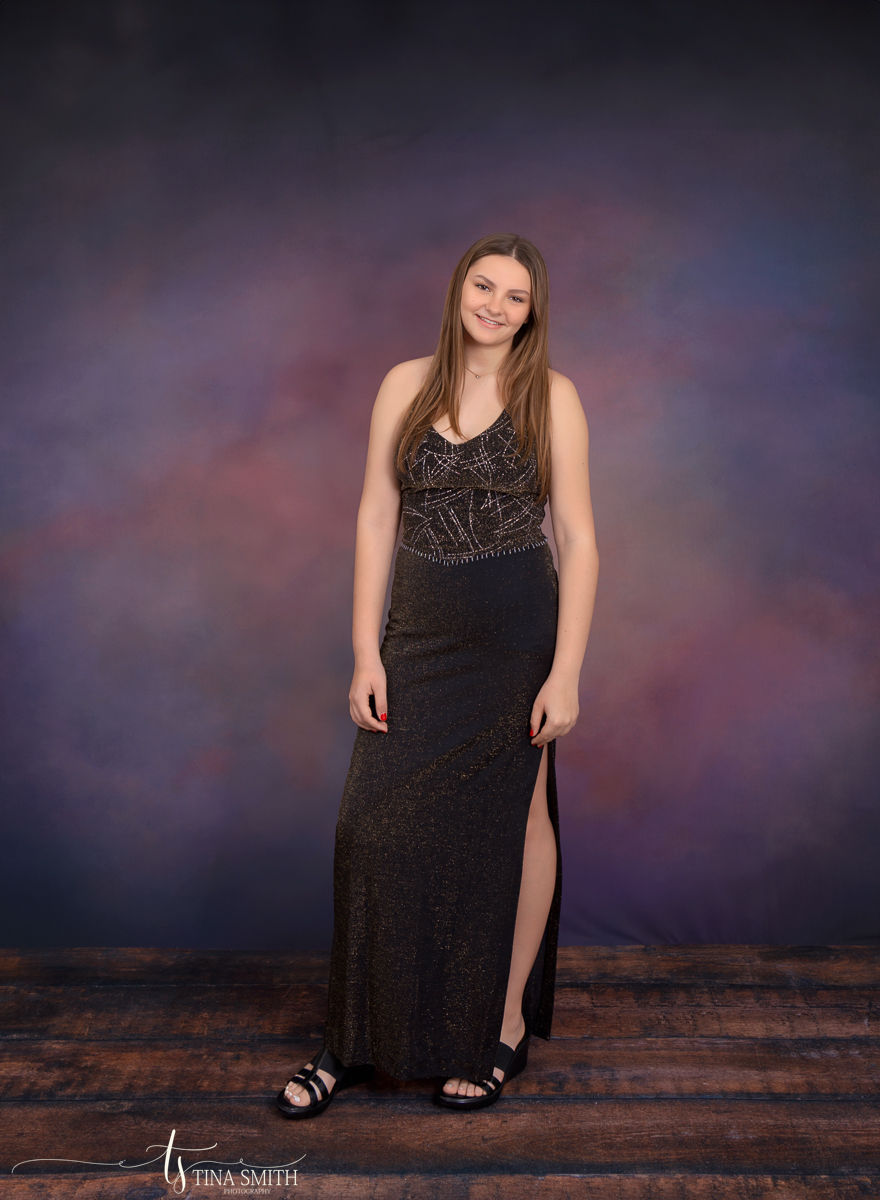 Womens size 8-Black and gold dress