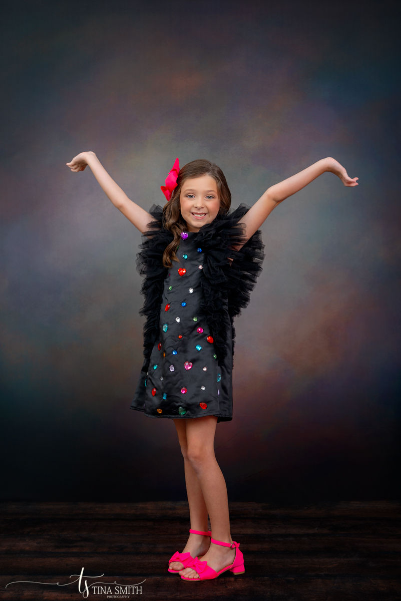 pageant photographer girl in sparkly dress