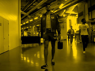IS TOBIAS HARRIS "SMUGGLING GRAPES"? 