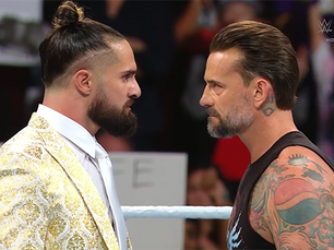 WWE RAW | ROLLINS STEALS THE SPOTLIGHT 