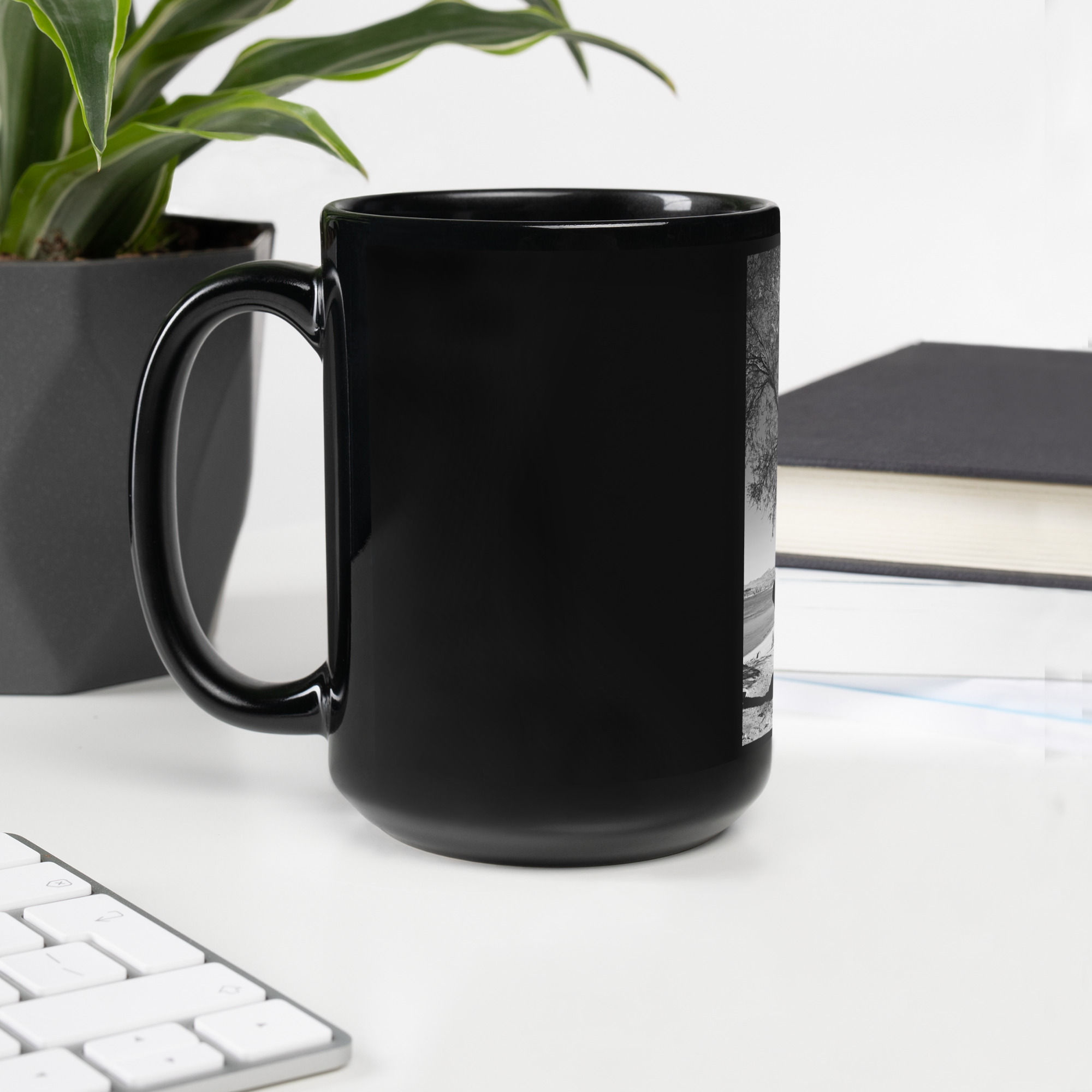 Black Glossy Mug B&W tree Park Moabl Colorado River
