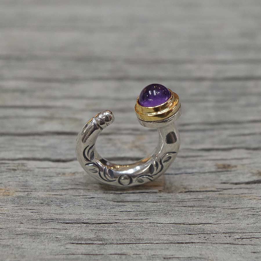 サムネイル： 4mm Stone (head k18plain)