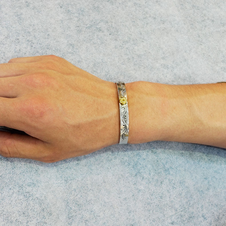 サムネイル： Karakusa Flat Bangle (8mm Gold Sun)