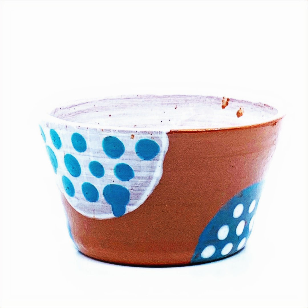 وعاء تركواز بالداخل والخارج