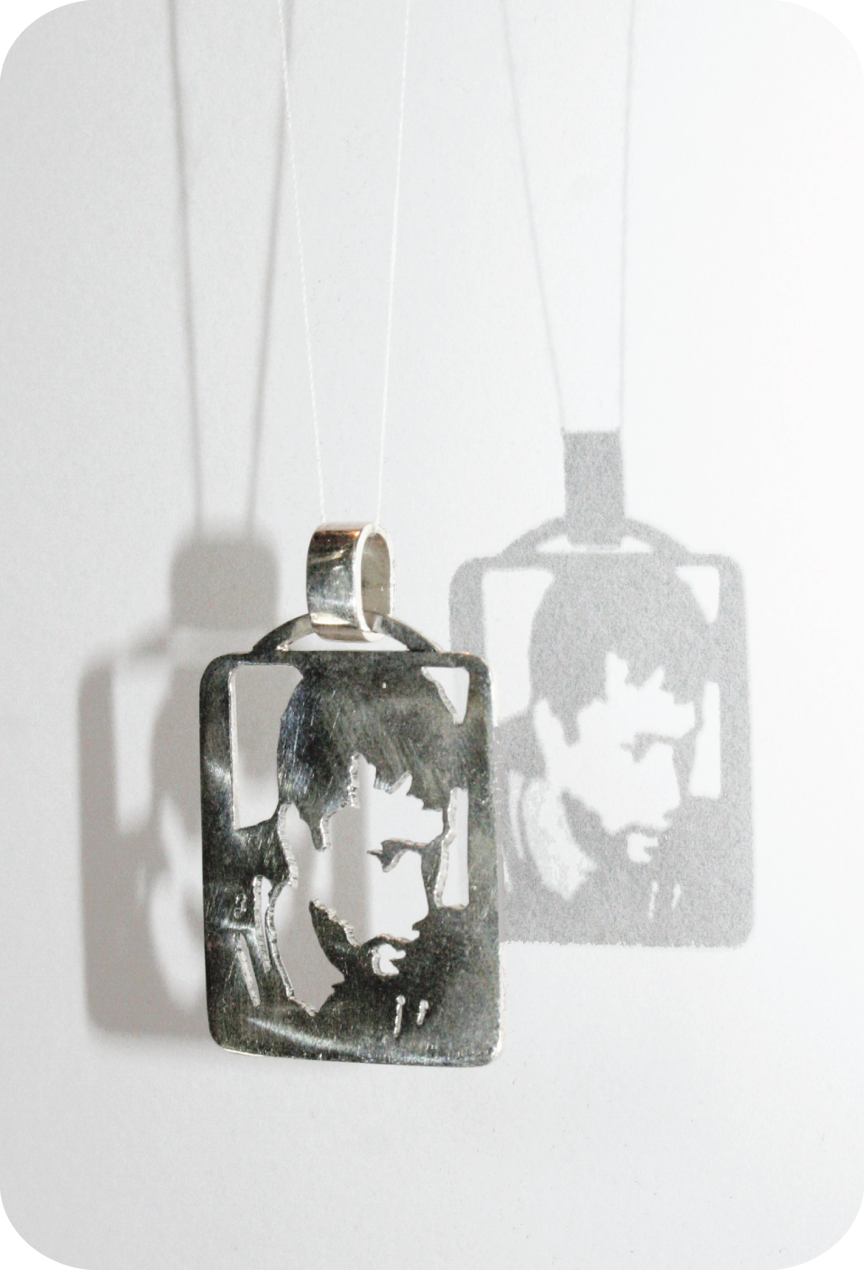 Shadow-pendant-silver