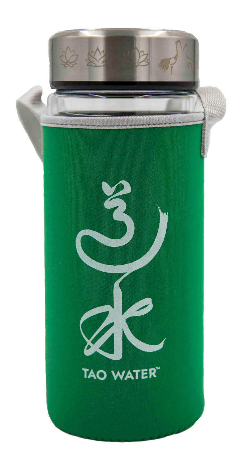 TaoWaterbottlegreen_1500x1500.webp