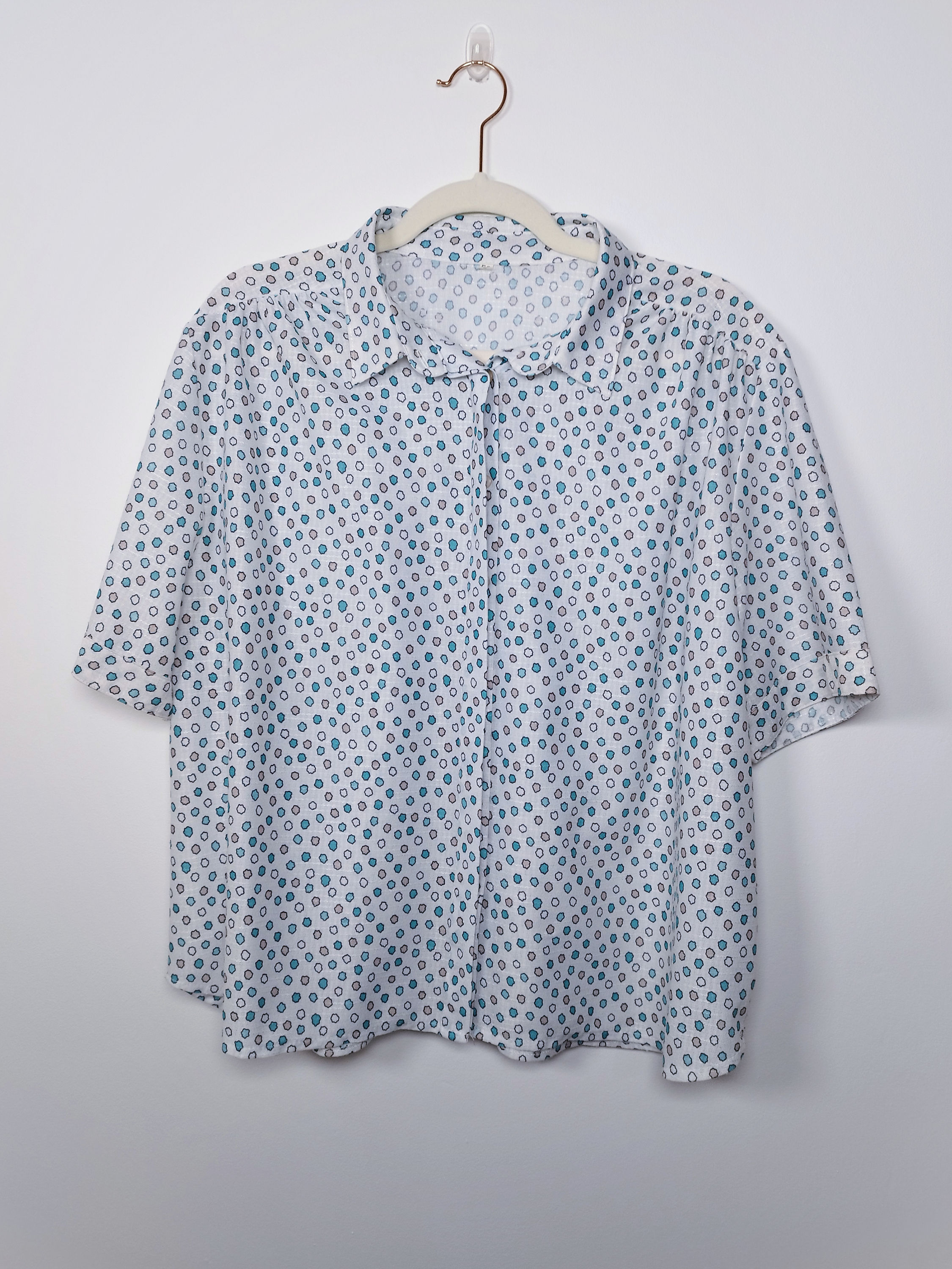 Vintage White Blouse with Spotted Pattern - Size 12-16