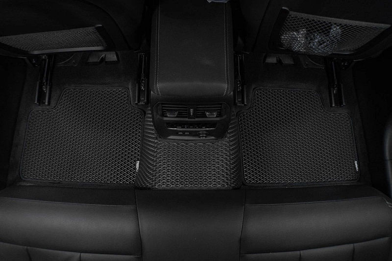 Clean bmw floor car mats