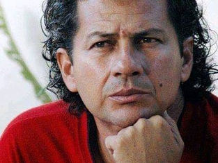 GALARDONADO RAFAEL VILCHES CON PREMIO DE NARRATIVA REINALDO ARENAS 2020