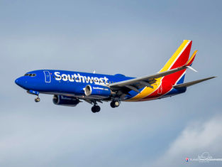 Boeing 737-700. N965WN. SouthWest. © Will Lukas