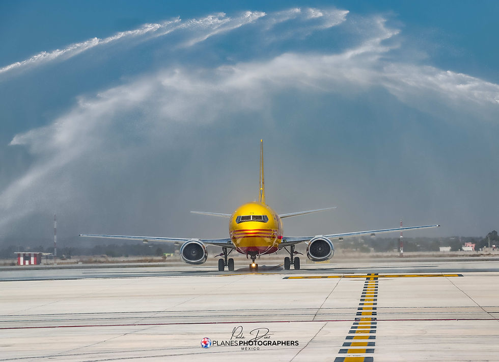 DHL 737-400