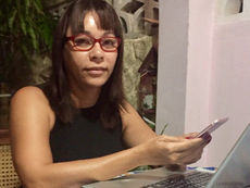“ESTO ES UNA TORTURA PSICOLÓGICA”: ILIANA HERNÁNDEZ CUMPLE 60 DÍAS DE PRISIÓN DOMICILIARIA EN CUBA