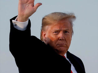 “ESTAMOS INTENTANDO CONSEGUIR OTROS CUATRO AÑOS, DE LO CONTRARIO LOS VEO EN CUATRO AÑOS”, DICE TRUMP