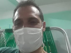 EL SACERDOTE CASTOR ÁLVAREZ, EN HOSPITAL POR COVID-19