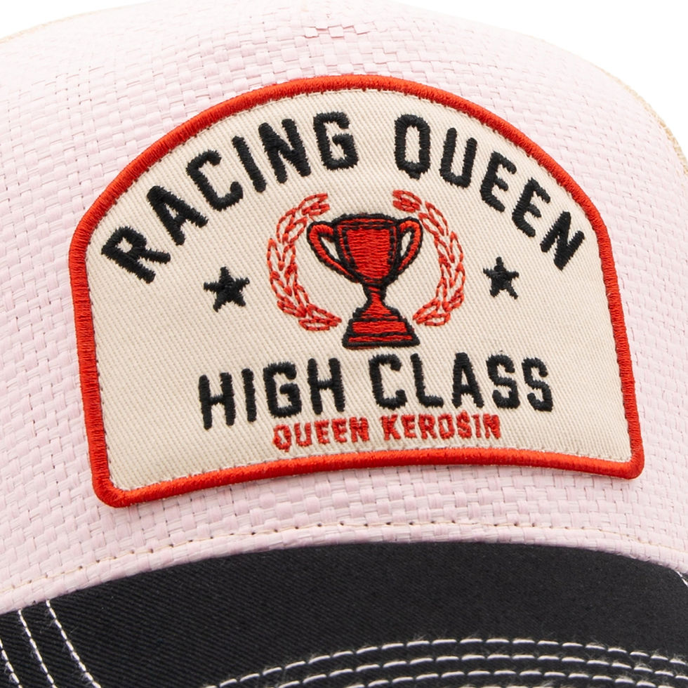 Miniaturbild: RACING QUEEN