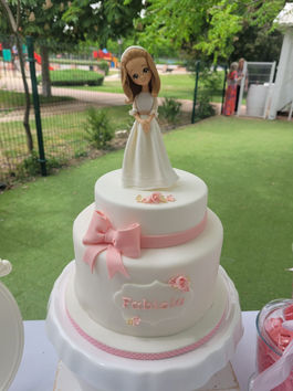 Tarta de comunión niña