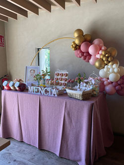 mesa dulce Comunión rosa dorado