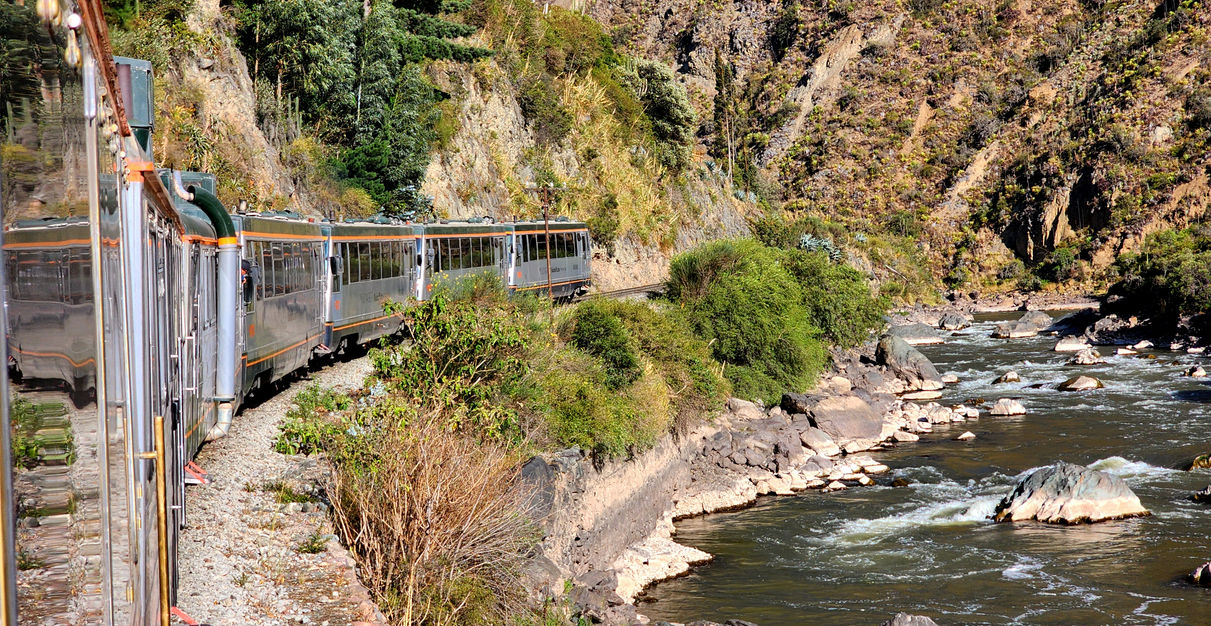 full day tour to machu picchu in panoramic train