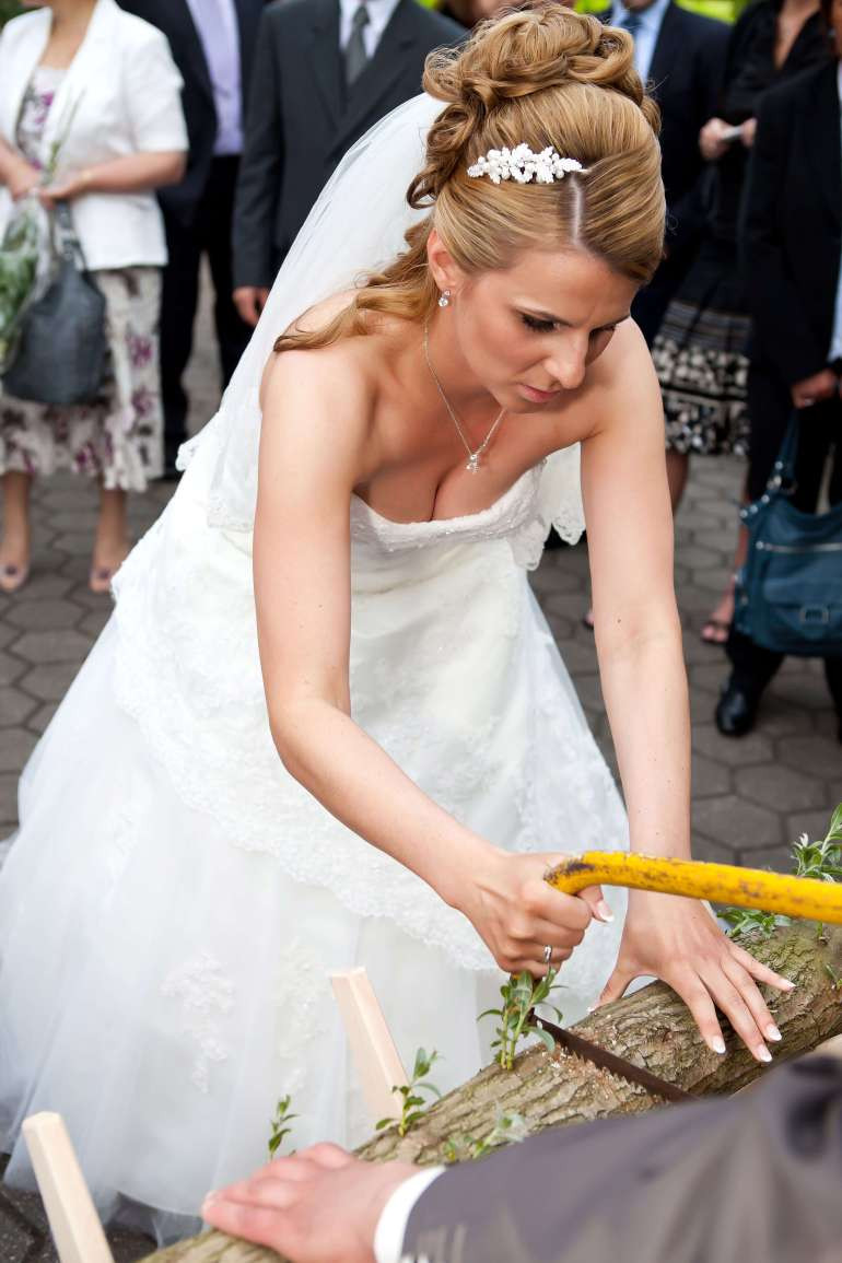 wedding traditions