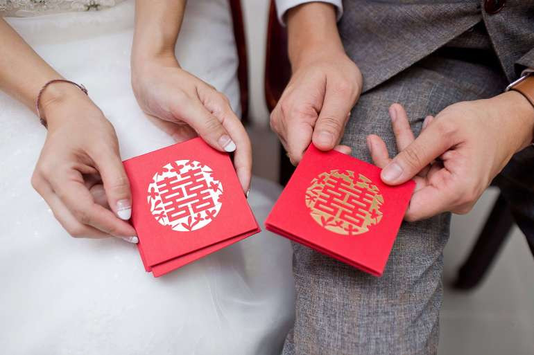 wedding traditions
