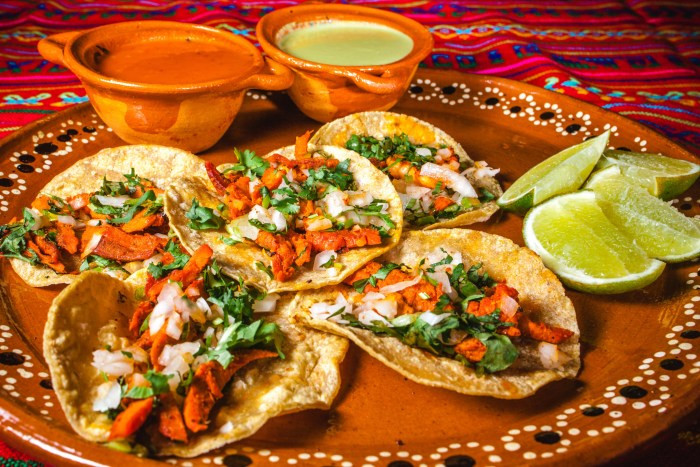 Tacos al pastor