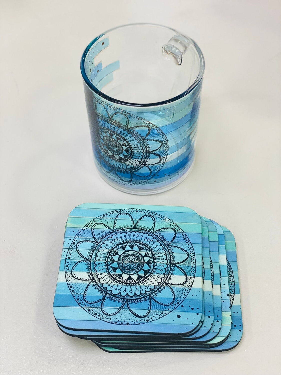 כוס ותחתית תכלת