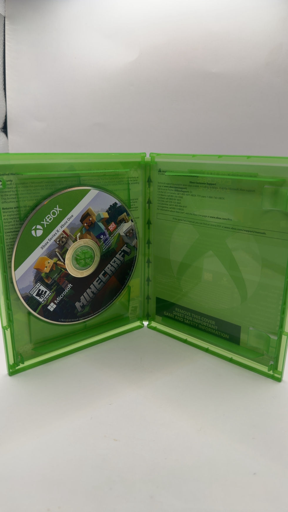 Thumbnail: Minecraft (Xbox Series X)