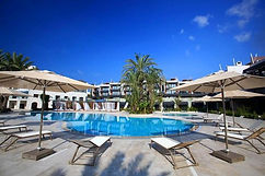 د بلاج إيفليري