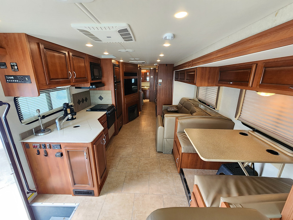Thumbnail: 2016 Fleetwood Southwind Storm 35 SK