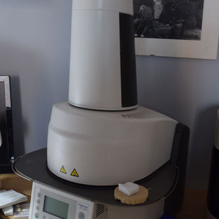 Forno odontotecnico sottovuoto per stratificazione ceramica e pressatura disilicato, laboratorio odontotecnico Genova