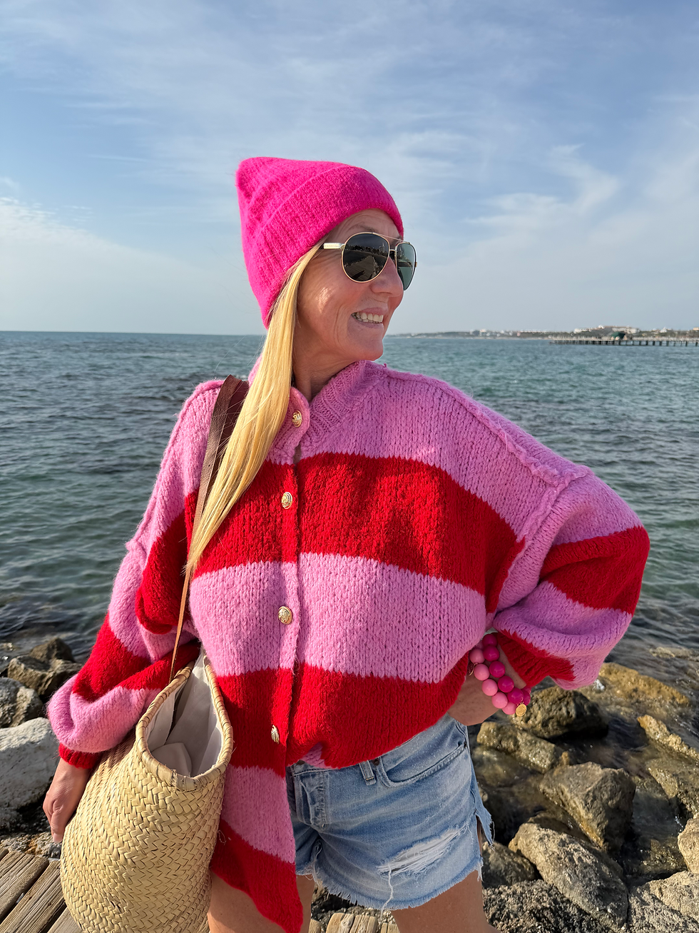 Miniaturbild: Oversize Cardigan mit goldenen Knöpfen „Candy“