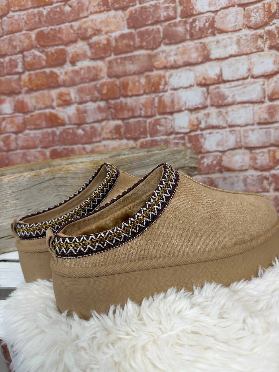 Miniaturbild: Plateau Slipper 