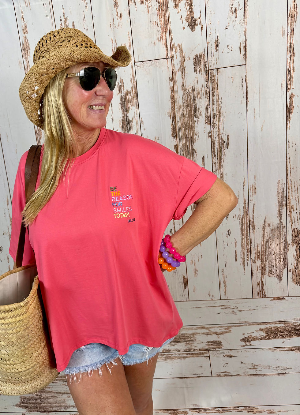 Miniaturbild: Oversize Tshirt „Be the reason for smile“
