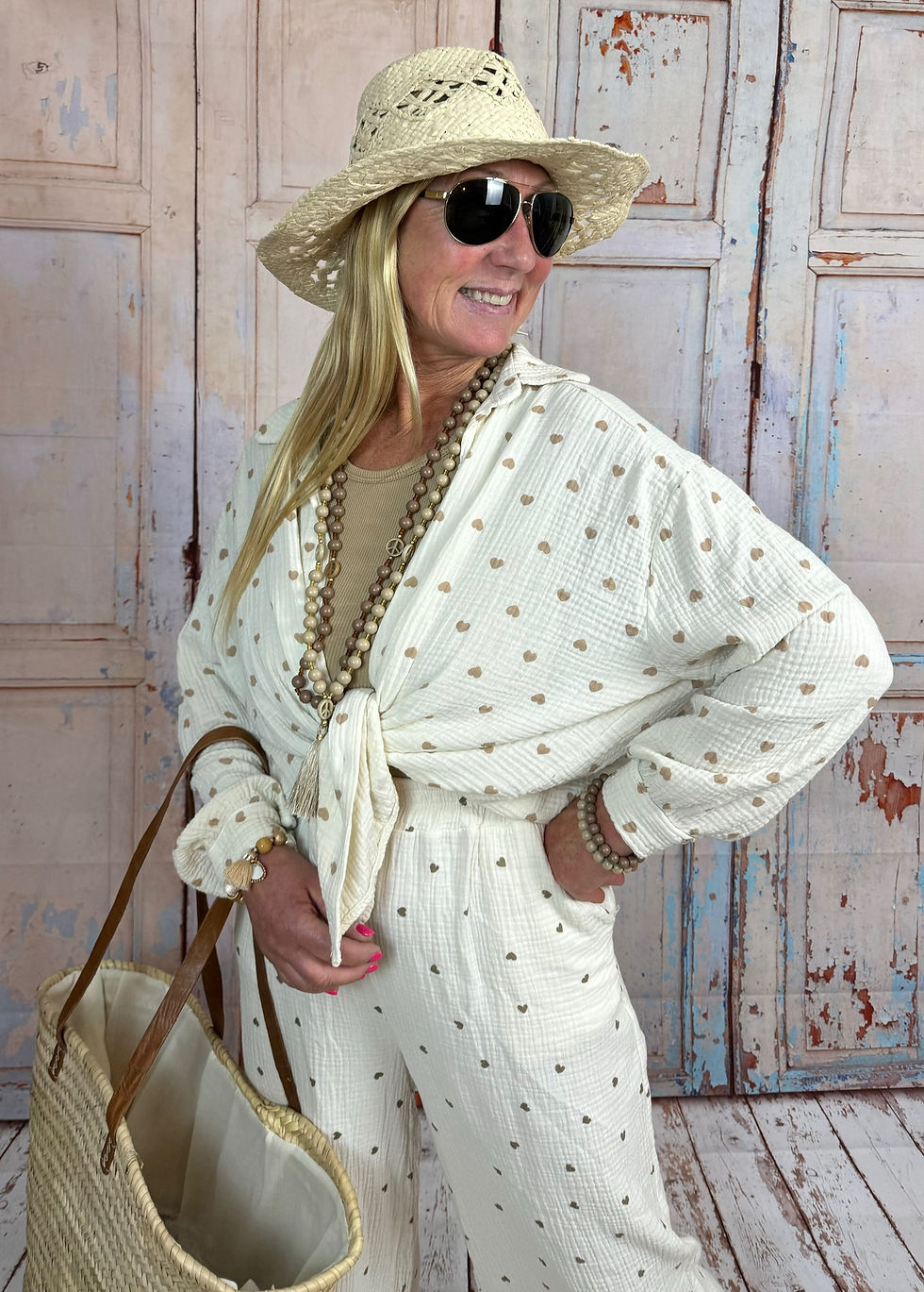 Oversize Musselin Bluse „Little Hearts“ beige/toffee