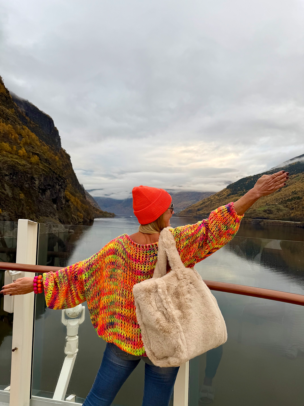 Miniaturbild: Bunter Oversize Grobstrick Pullover 