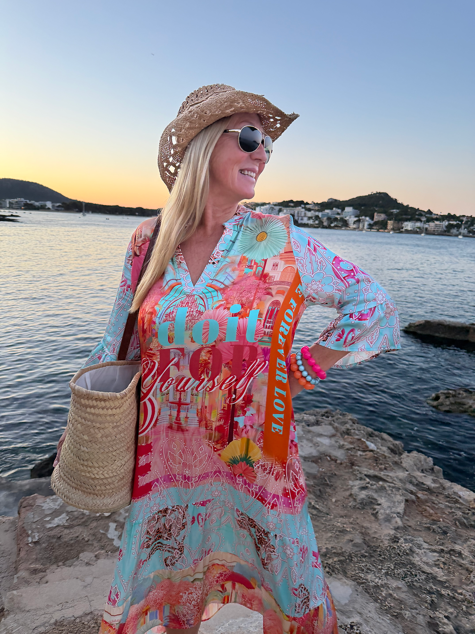 Miniaturbild: Exklusives Ibiza Maxi Kleid „Do it for yourself“ von Miss Goodlife