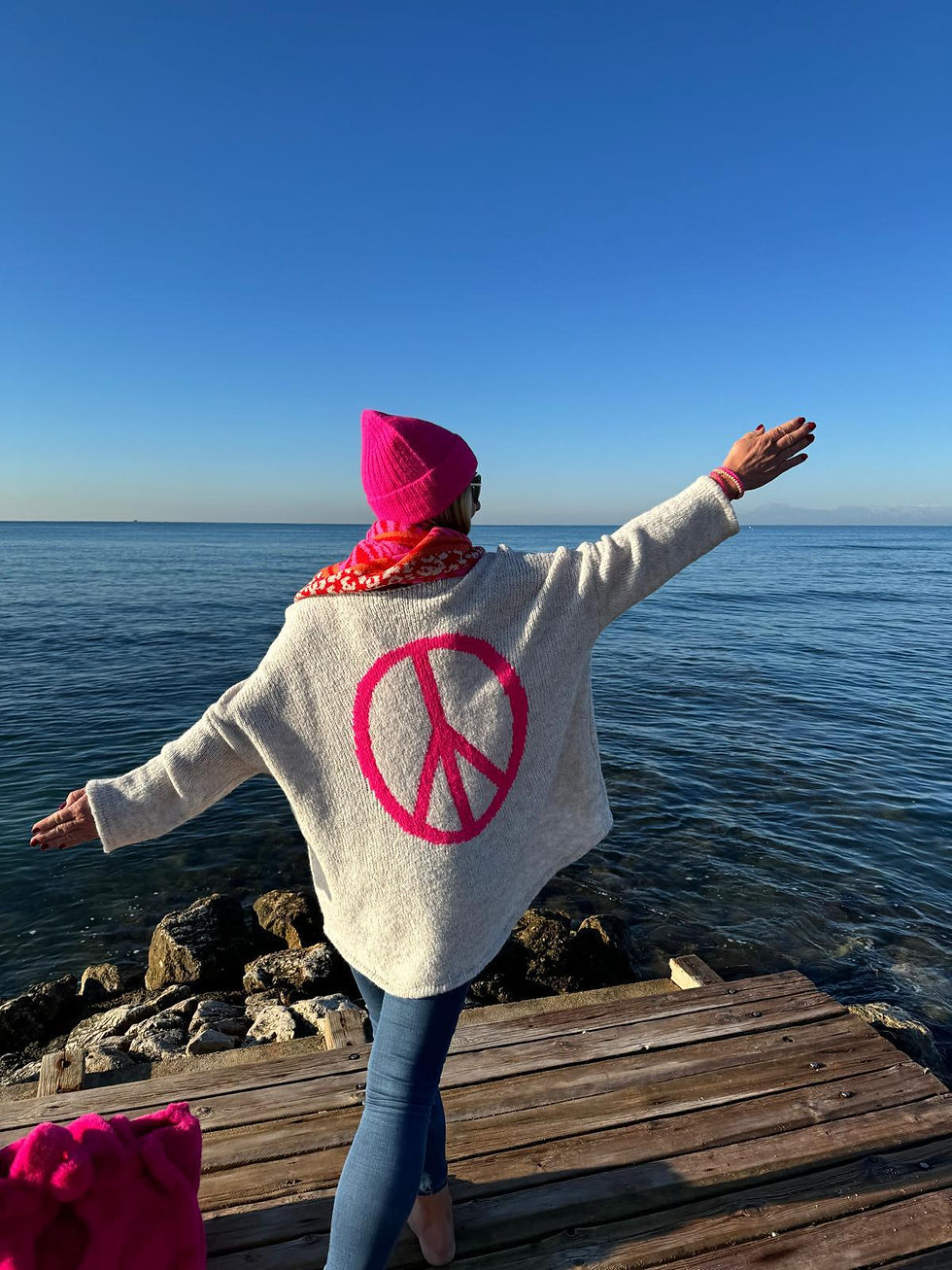 Ibiza Cozy Pullover „Peace“