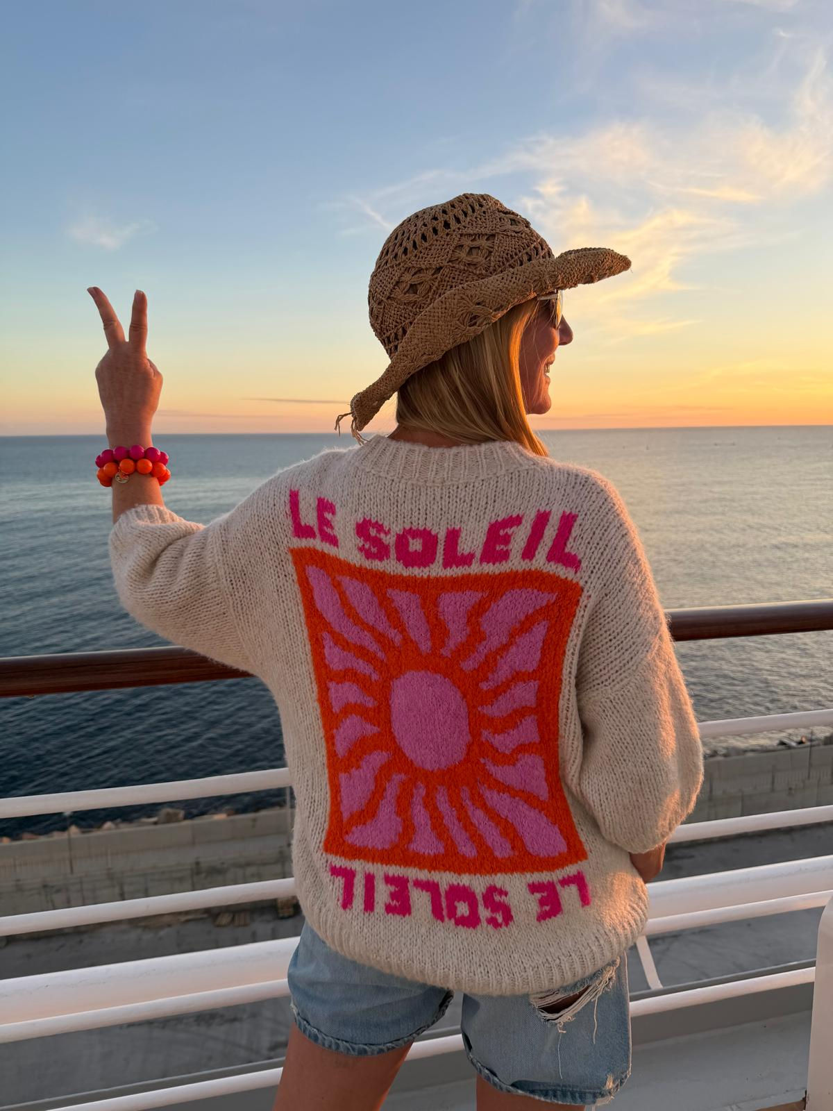 Frühlings Cozy Pullover „Le Soleil“