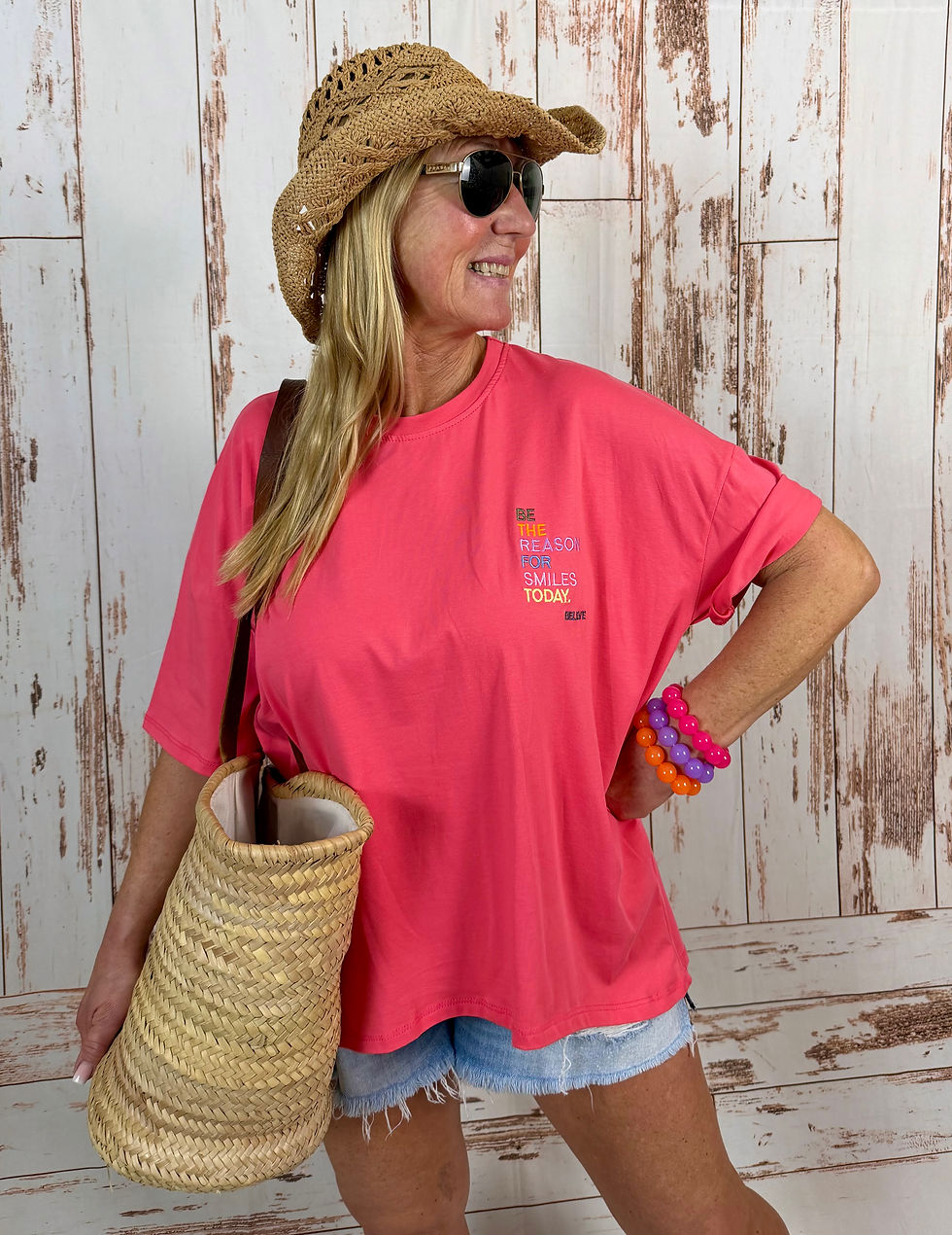 Miniaturbild: Oversize Tshirt „Be the reason for smile“