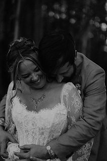 JonAmandaWeddingBW-71.jpg