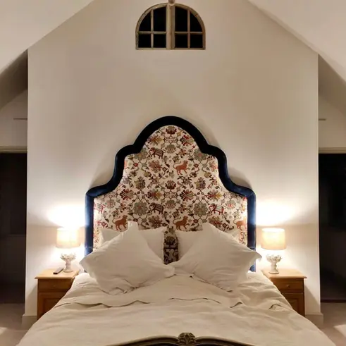 Shaped King Headboard with Contrast Edge.