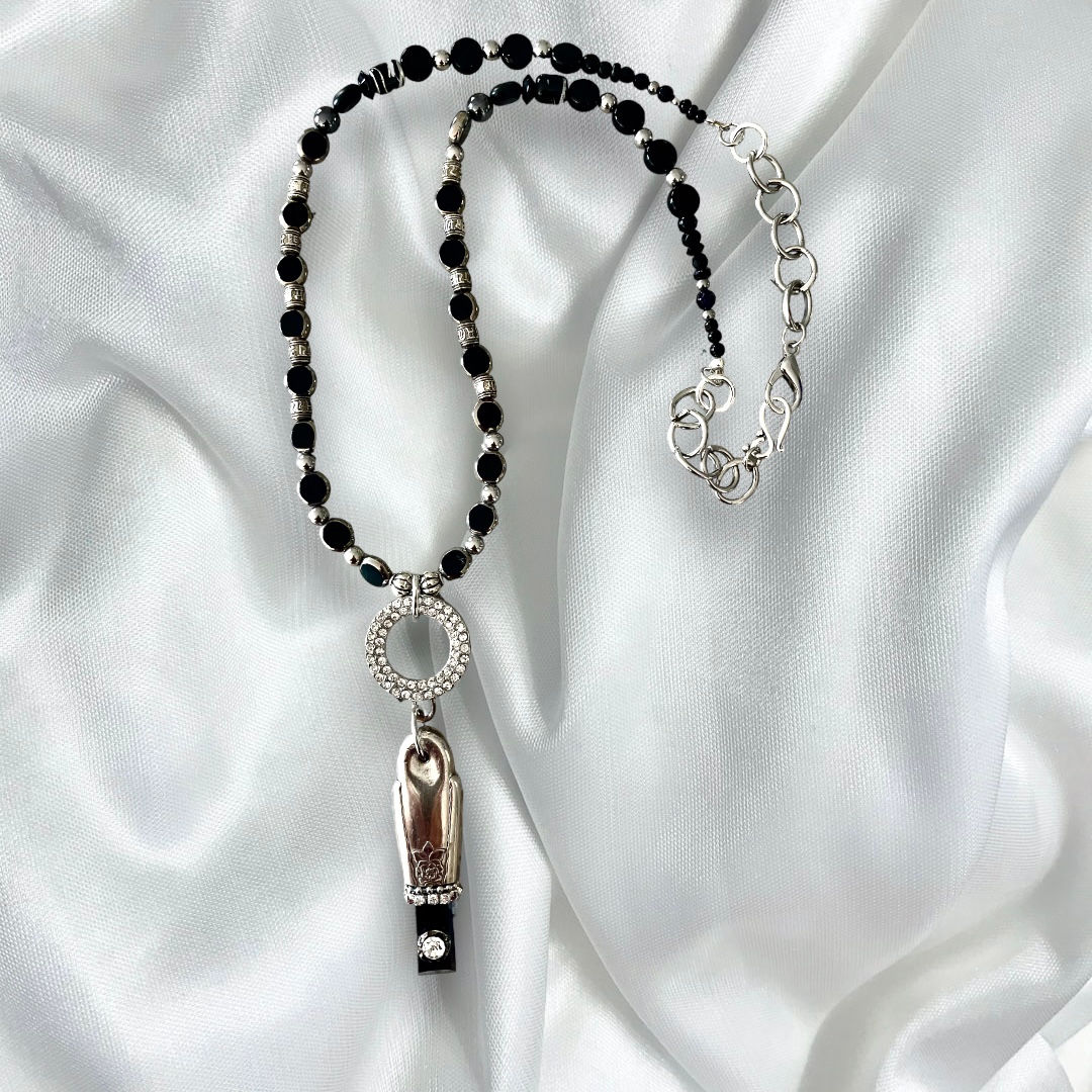 EBONY PIANO TALISMAN