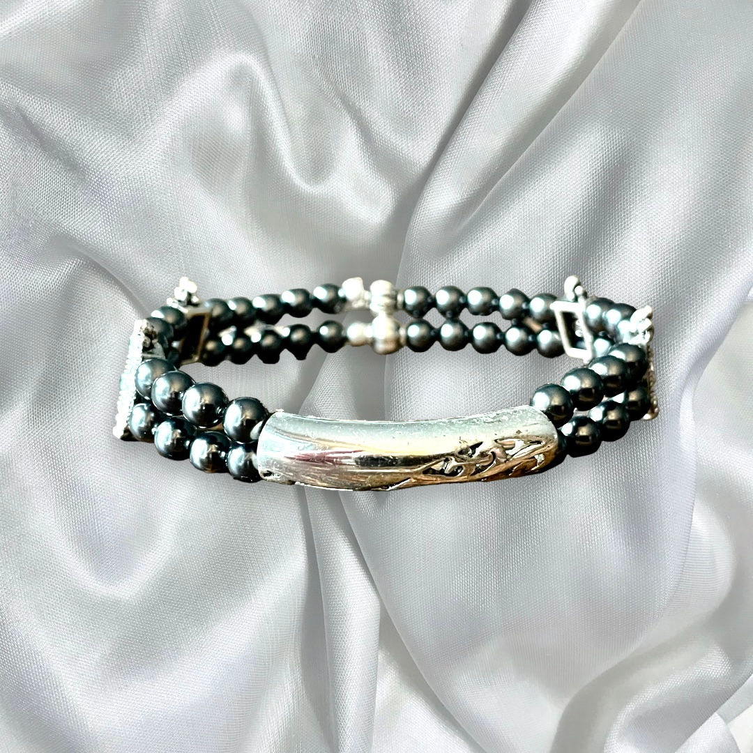 Black Pearl Bracelet