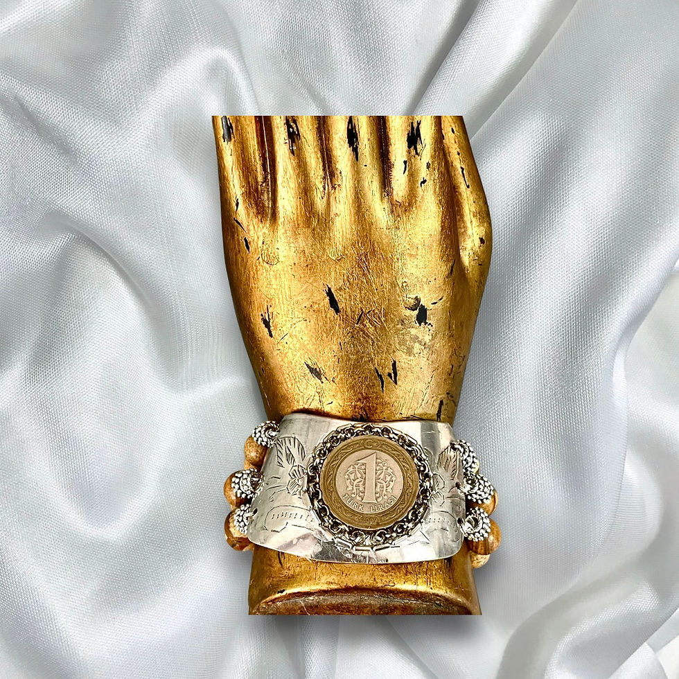 Thumbnail: Estados Coin Cuff