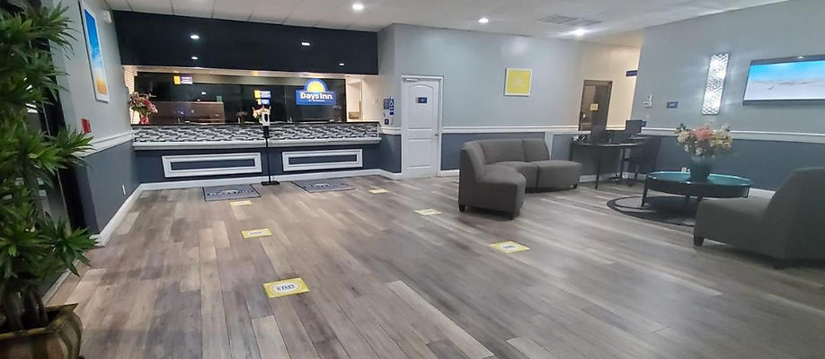 Days Inn Interior.jpg