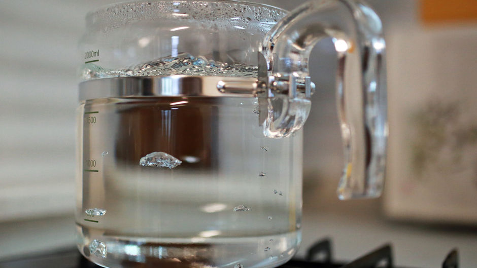 찻물 끓이기, 생각의 잠에서  깨 어 나  몸을 움직일 차례