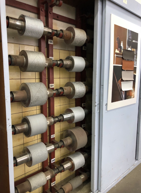 オランダの壁紙工場を視察。デザインのアトリエにも伺いました。インテリアコーディネーターのブログ。