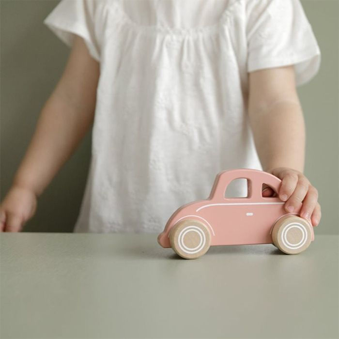 Thumbnail: Cadeau 2.7: Naïf mini set, Houten auto, Knuffel Rosa, Puzzel Flowers&Butterflies