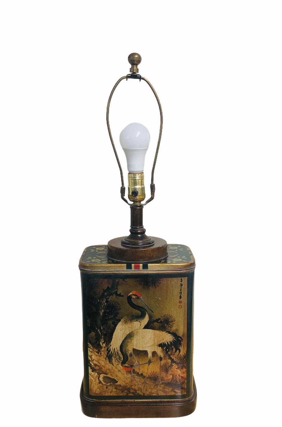 Vintage Frederick Cooper Asian Theme Tin Lamp