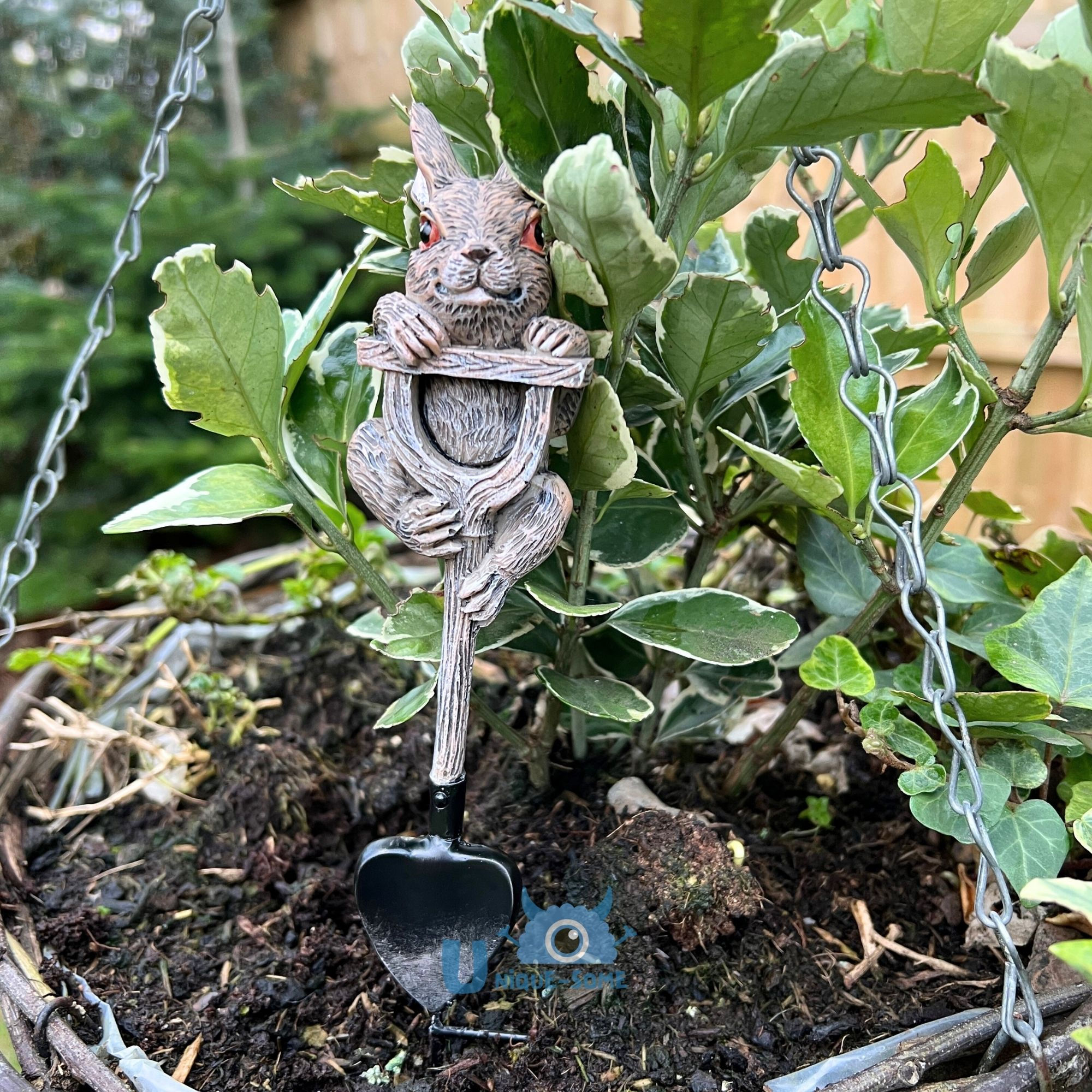 Rabbit Shovel